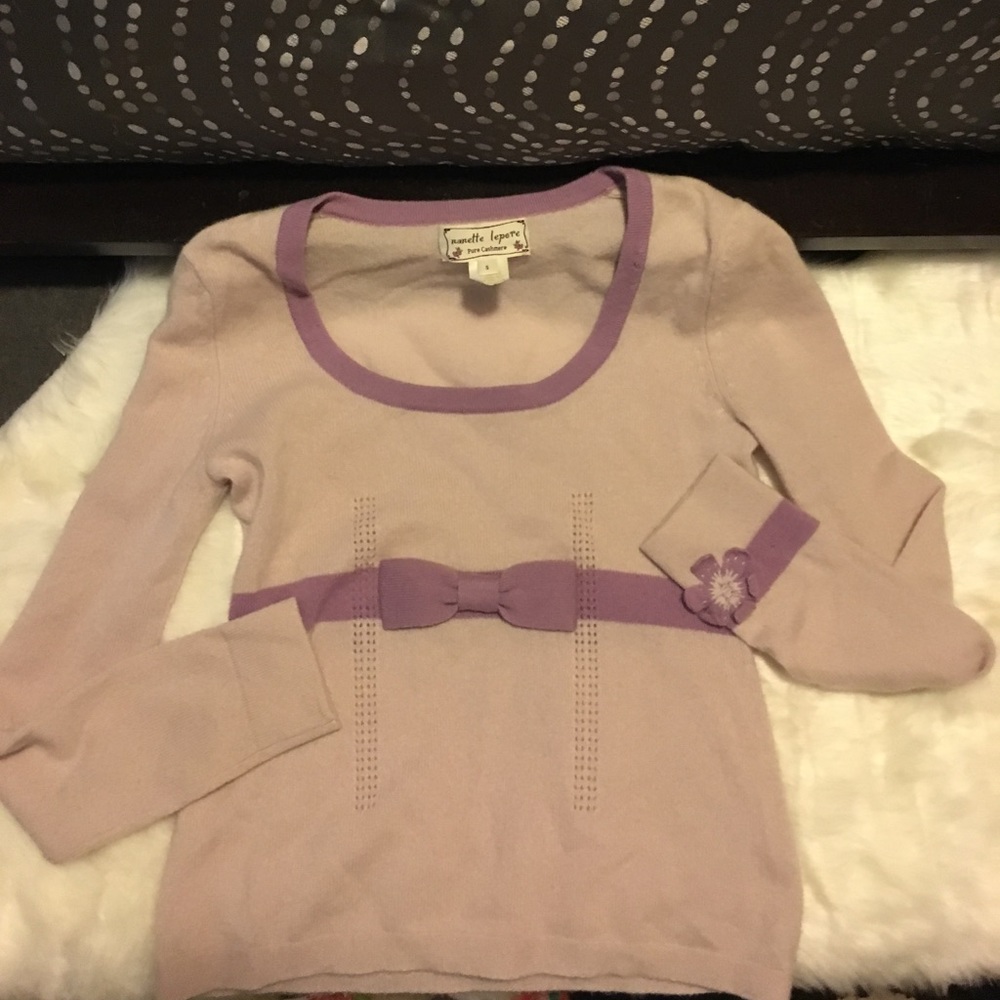Nanette Lepore Cashmere Sweater 🎀 - Picture 2 of 5